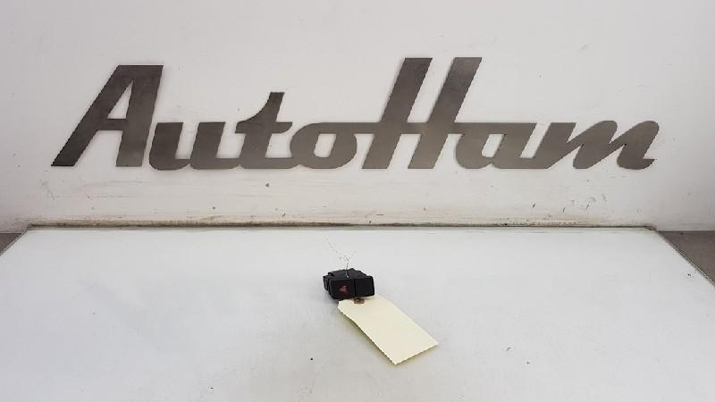 ALARMLICHTEN SCHAKELAAR Agila (B) (|3743052K00|93194972|), Gebruikt, Opel