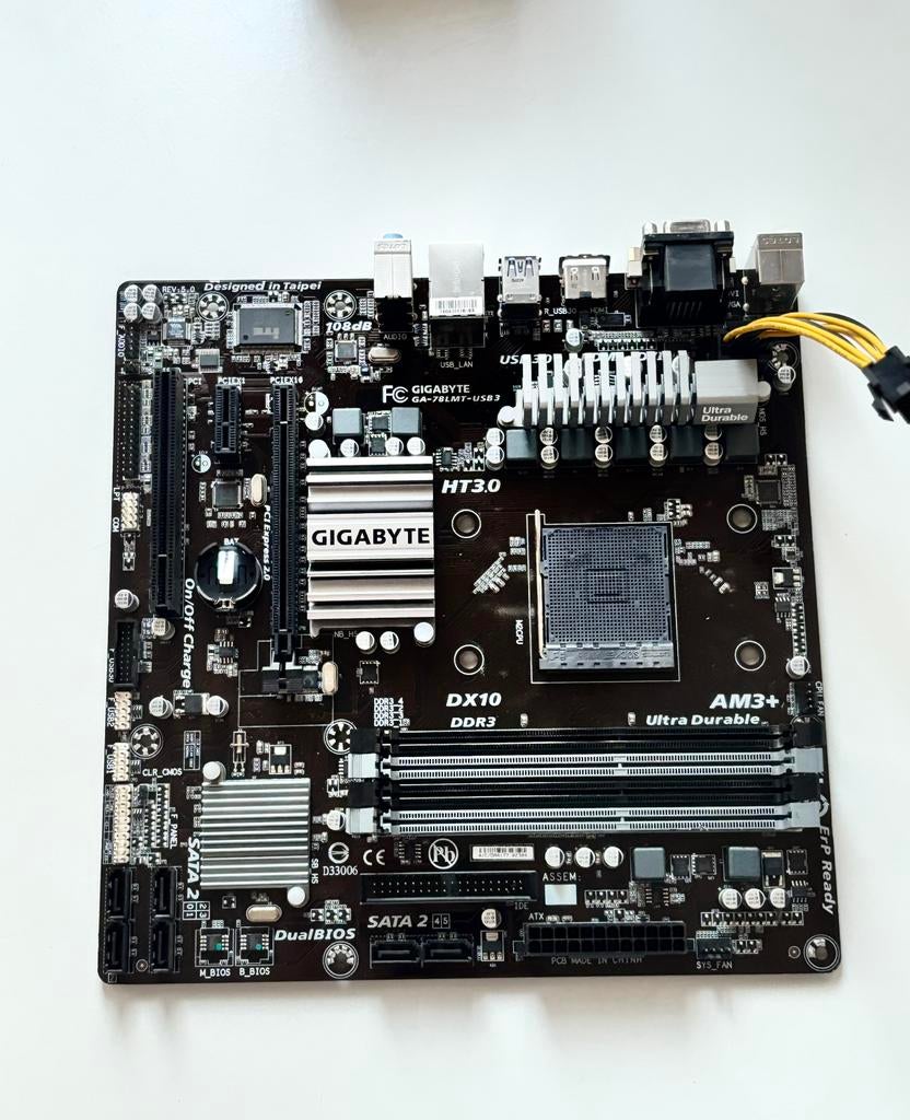 Gigabyte GA-78LMT-USB3 AM3+ Moederbord DDR3 – Werkend, Computers en Software, Moederborden, Ophalen, Nieuw, AMD, DDR3