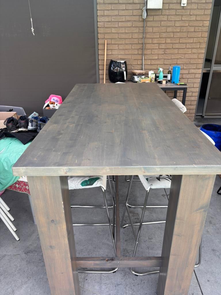 Hoge houten tafel en 4 stoelen, Ophalen, Zo goed als nieuw