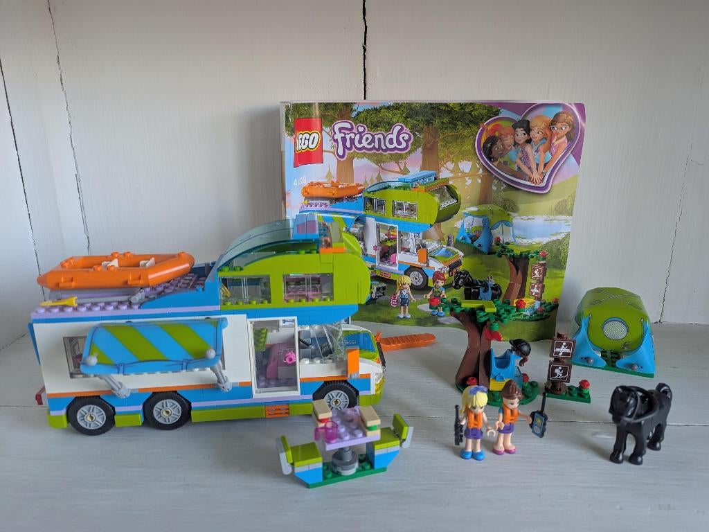 LEGO Friends Mia's Camper - 41339, Kinderen en Baby's, Speelgoed | Duplo en Lego, Ophalen of Verzenden, Zo goed als nieuw, Complete set