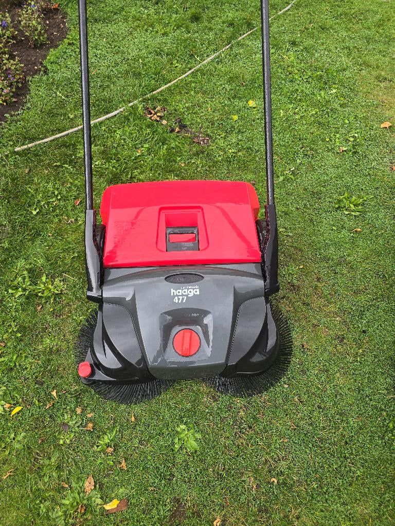 Veegmachine, Ophalen