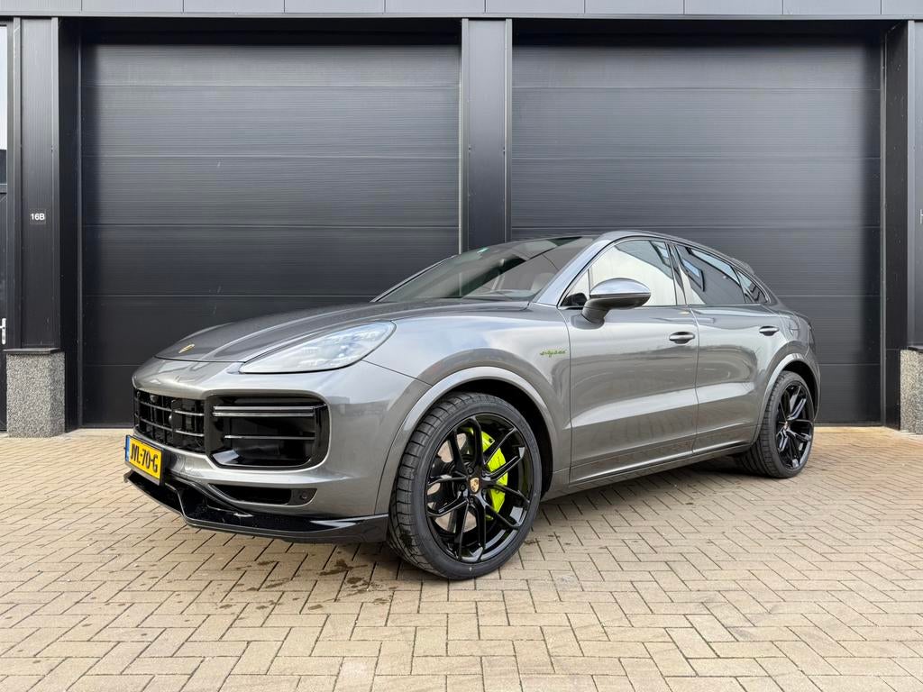 Porsche cayenne coupe hybrid full optie head up turbo GTS 22, Auto's, Porsche, Automaat, Leder, 5 zetels, SUV of Terreinwagen