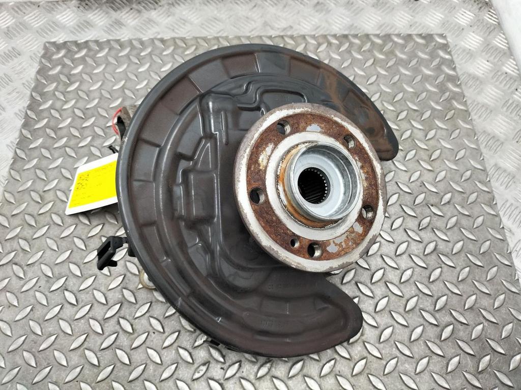 MERCEDES A CLASS W177 AMG A35 4Matic. Pr.Pl.  FUSEE RA  2019, Autos : Pièces & Accessoires, Autres pièces automobiles, Utilisé