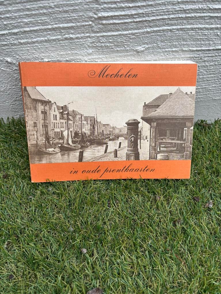 Malines en cartes postales anciennes - Marcel Kocken, Livres, Histoire & Politique, Comme neuf, Enlèvement ou Envoi