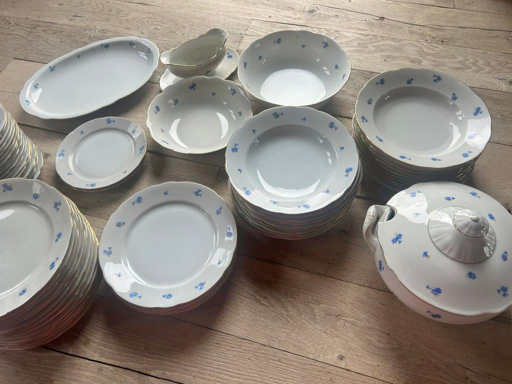 Complete Bavaria servies set met goudrand, Ophalen, Zo goed als nieuw