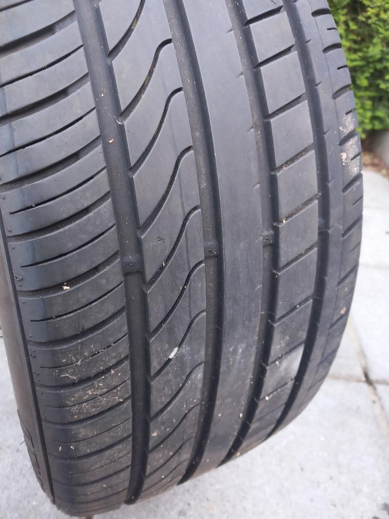 PNEU, Autos : Pièces & Accessoires, Pneus & Jantes, 245 mm, Véhicule de tourisme, Pneus été, Enlèvement