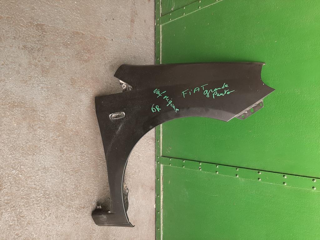 Aile coté droit FIAT GRANDE PUNTO cote passager, Autos : Pièces & Accessoires, Enlèvement ou Envoi, Fiat