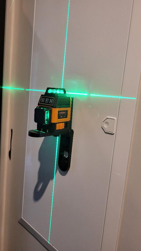 OMMO zelfnivellerende laser, 12 groene lijnen, Ophalen, Nieuw, Licht