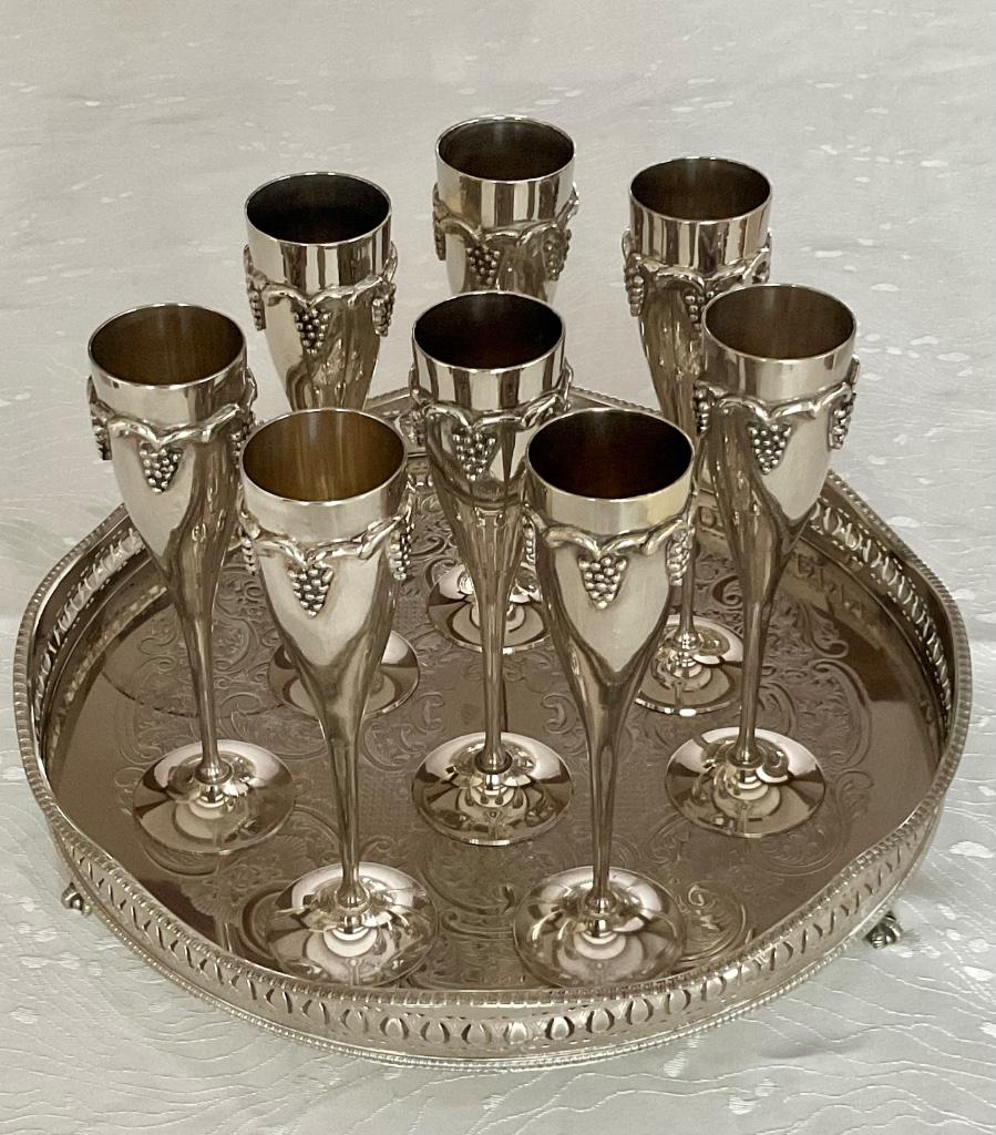 RARE Service Flûtes à champagne et plateau métal argenté, Enlèvement, Argent