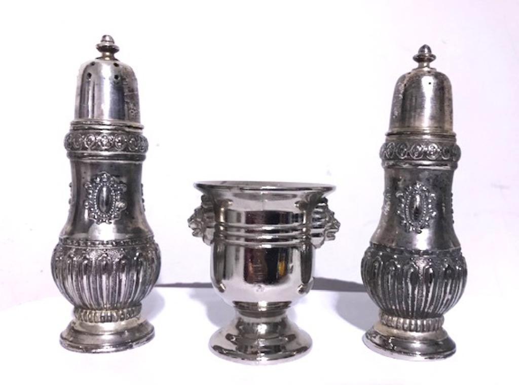 Peper & zout strooier verzilverd antiek + tandenstoker✨😍👌, Antiek en Kunst, Ophalen of Verzenden