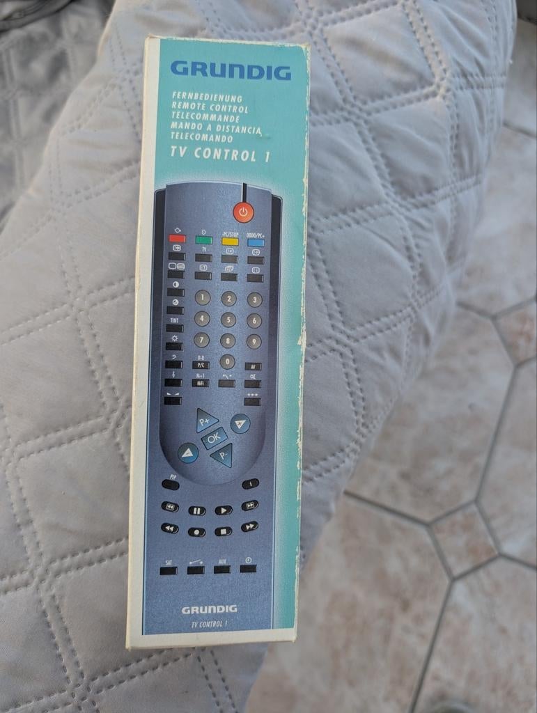 Afstandsbediening TV CONTROLE 1 Grundig en Siemens, Audio, Tv en Foto, Afstandsbedieningen, Ophalen of Verzenden, Zo goed als nieuw