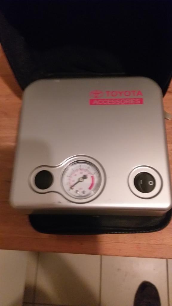 Banden compressor Toyota, Particulier, Te koop