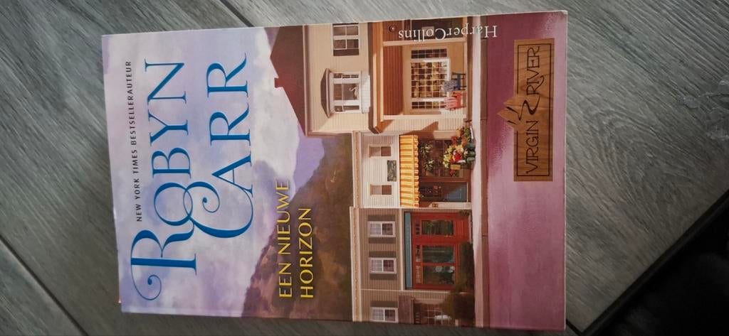 Robyn Carr - Een nieuwe horizon, Ophalen, Zo goed als nieuw, Robyn Carr