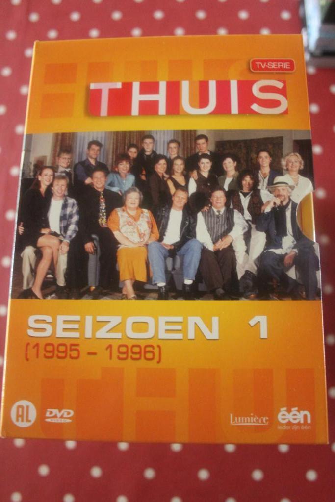 Thuis  seizoen 1       (1995-1996), Enlèvement ou Envoi, Tous les âges, Drame, Coffret