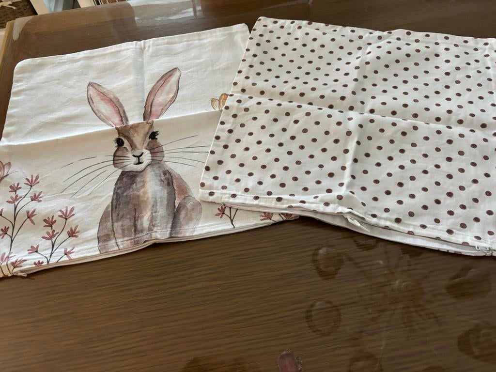 2 housses de coussin de Pâques Clayre & Eef, Enlèvement ou Envoi, Neuf
