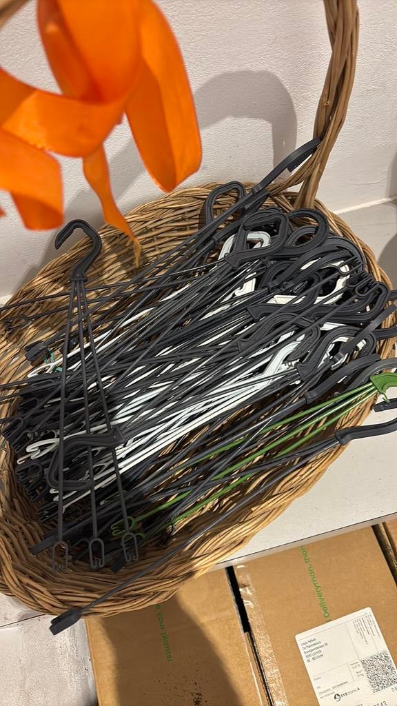 Plantenhangers voor kweekpot gratis, Ophalen