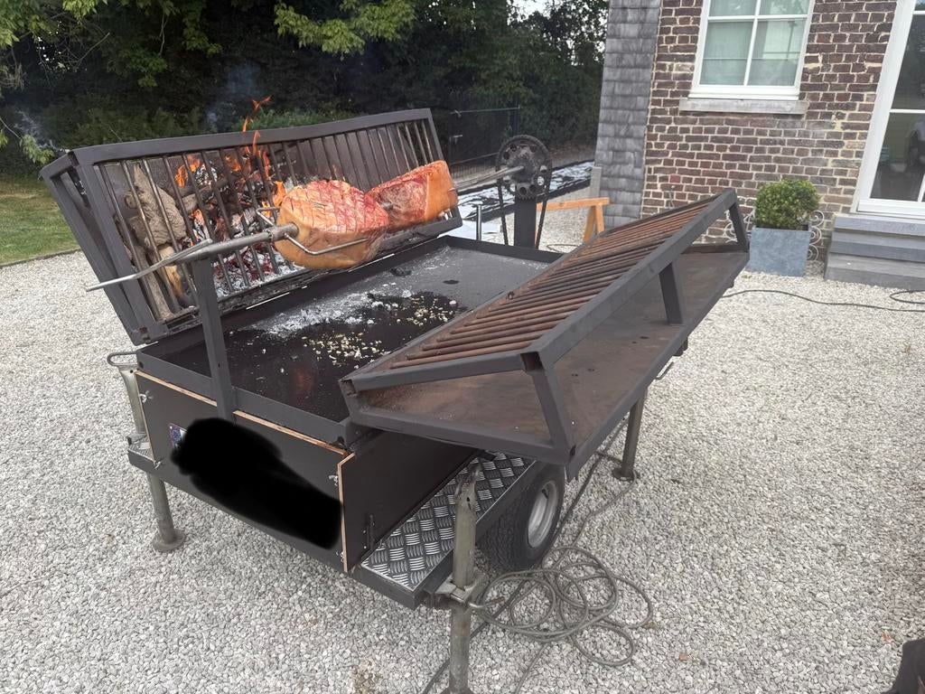 Tournebroche sur remorque BBQ/méchoui/barbecue 100€/week-end, Enlèvement