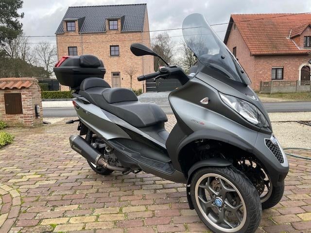 Piaggio MP3 500ie Sport, Sportuitlaat, Particulier, 2 cilinders, Scooter
