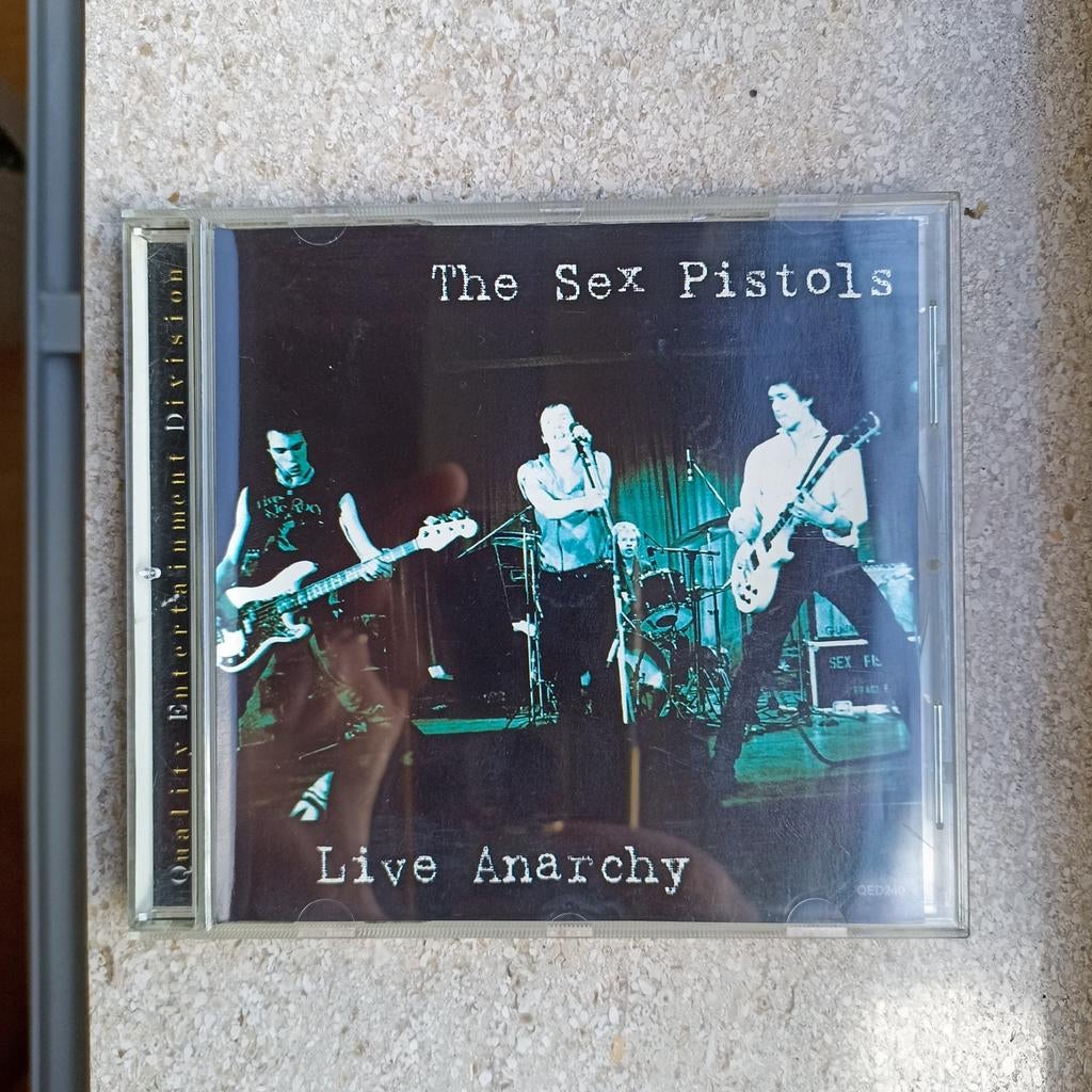 CD Sex Pistols: Live Anarchy, origineel UK, Ophalen of Verzenden, 1985 tot 2000, Zo goed als nieuw, Boxset