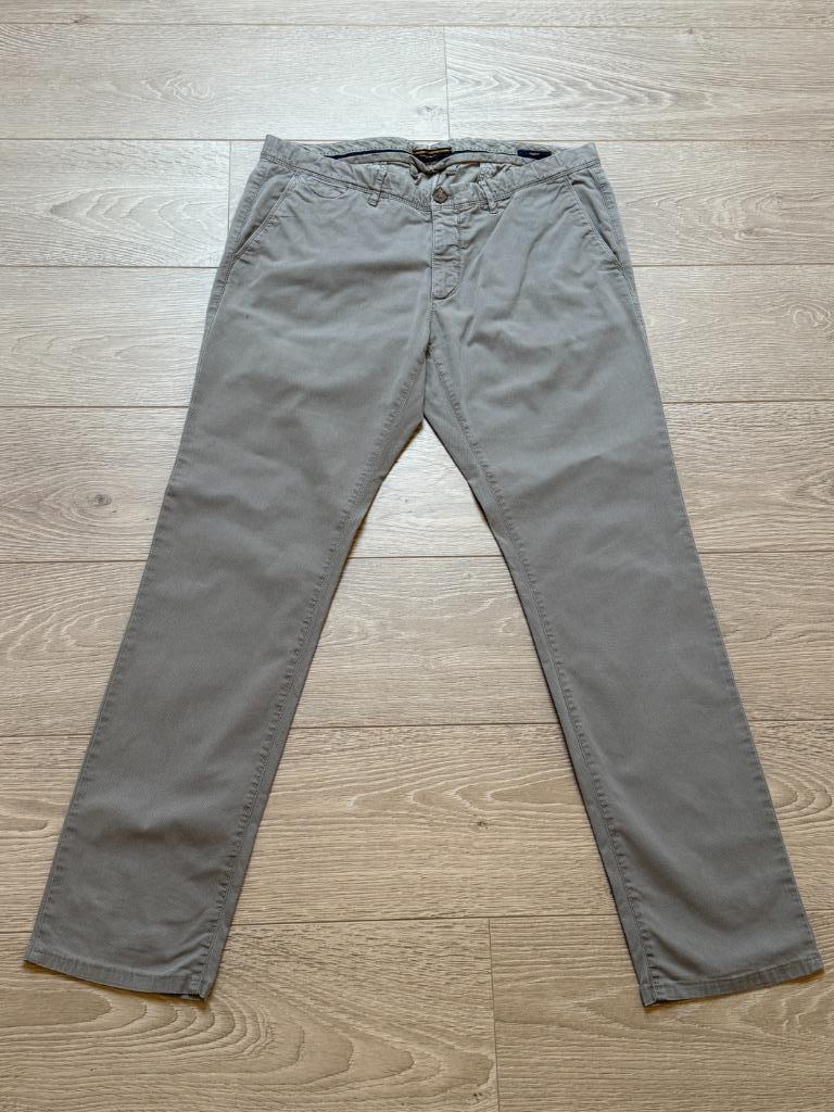 Cementkleurige herenbroek Zilton (maat 38), Kleding | Heren, Broeken en Pantalons, Overige maten, Ophalen of Verzenden, Grijs