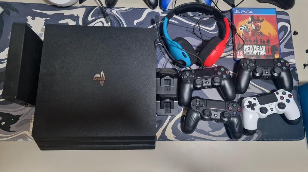 Ps4 pro 1To+8TB SW 9.00 avec 300 jeux installés, Enlèvement ou Envoi, Avec 3 manettes ou plus, 1 TB, Pro