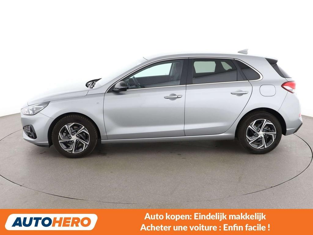 Hyundai i30 1.5 T-GDI Mild-Hybrid Advantage (bj 2024), Auto's, Voorwielaandrijving, Stof, Gebruikt, 124 g/km