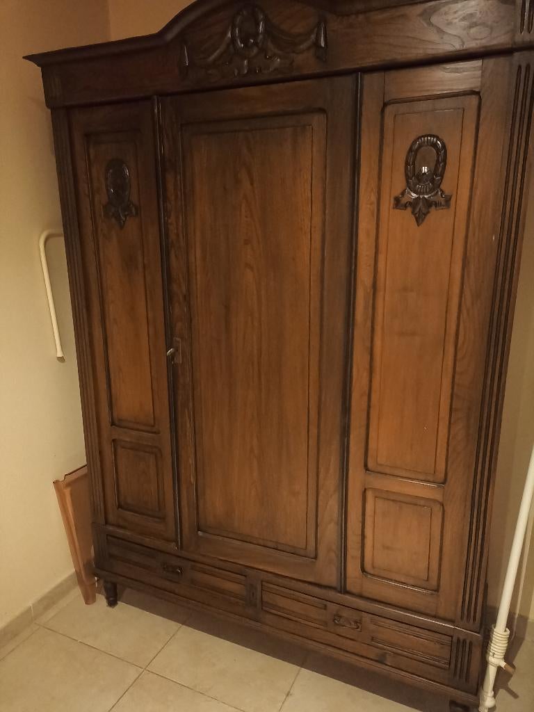 armoire - armoire ancienne - placard, Enlèvement, Utilisé, Chêne, Avec tablette(s)