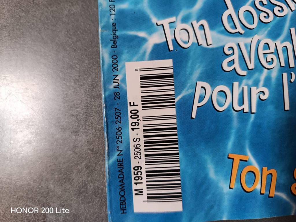 Old Mickey magazine (juni 2000), Verzamelen, Ophalen, Mickey Mouse, Gebruikt