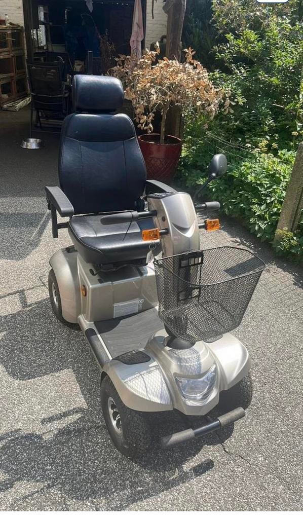 Scootmobiel ceres 4 deluxe, Diversen, Ophalen, Zo goed als nieuw