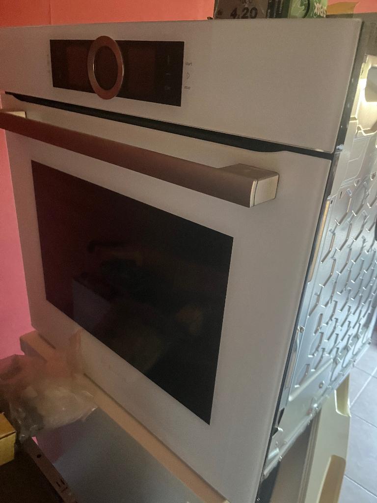 Bosch serie 8 Inbouwoven – HBG676EW1 (Wit) – Nieuw, Elektronische apparatuur, Ovens, Ophalen, Oven, Hete lucht, Nieuw
