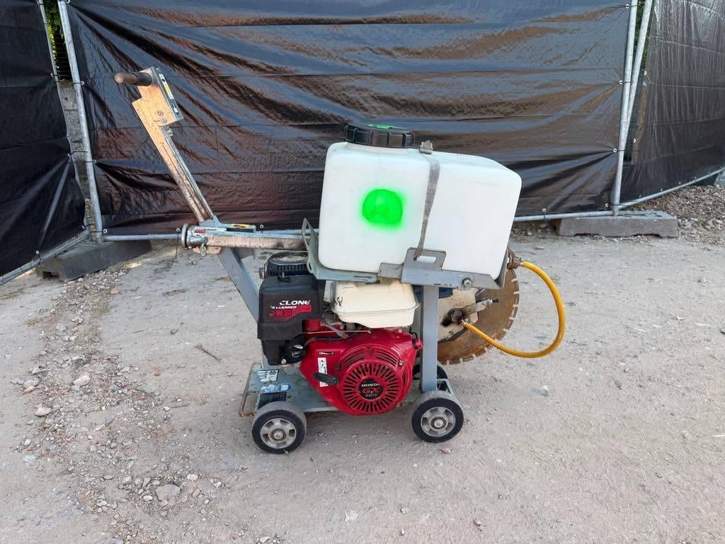 Scie à sol Lissmac Compactcut 300P, Enlèvement, Utilisé