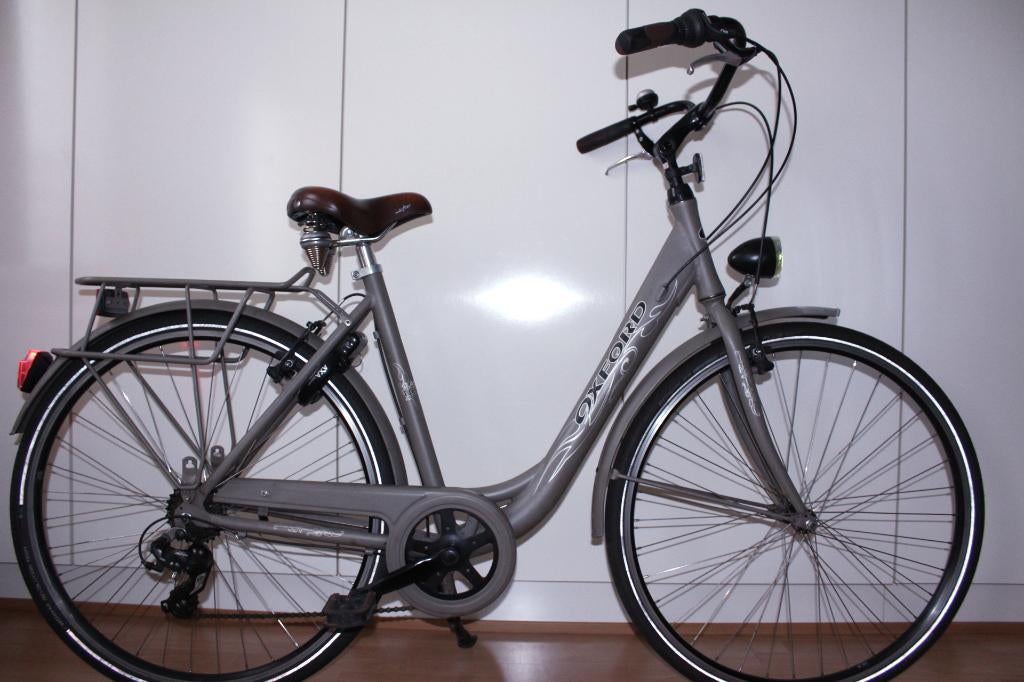 Als nieuwe 28 inch (51cm) Alu Oxford dames-jeugdfiets - 7 V, 50 à 53 cm, Enlèvement, Comme neuf, Accès (extra) bas