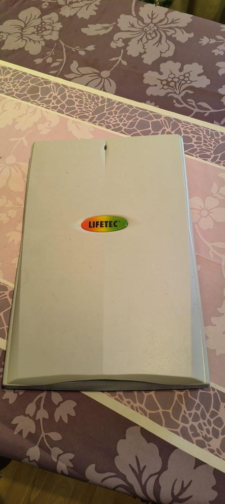 Scanner van Lifetec (geen idee of die nog werkt), Informatique & Logiciels, Scanners, Enlèvement, Ne fonctionne pas