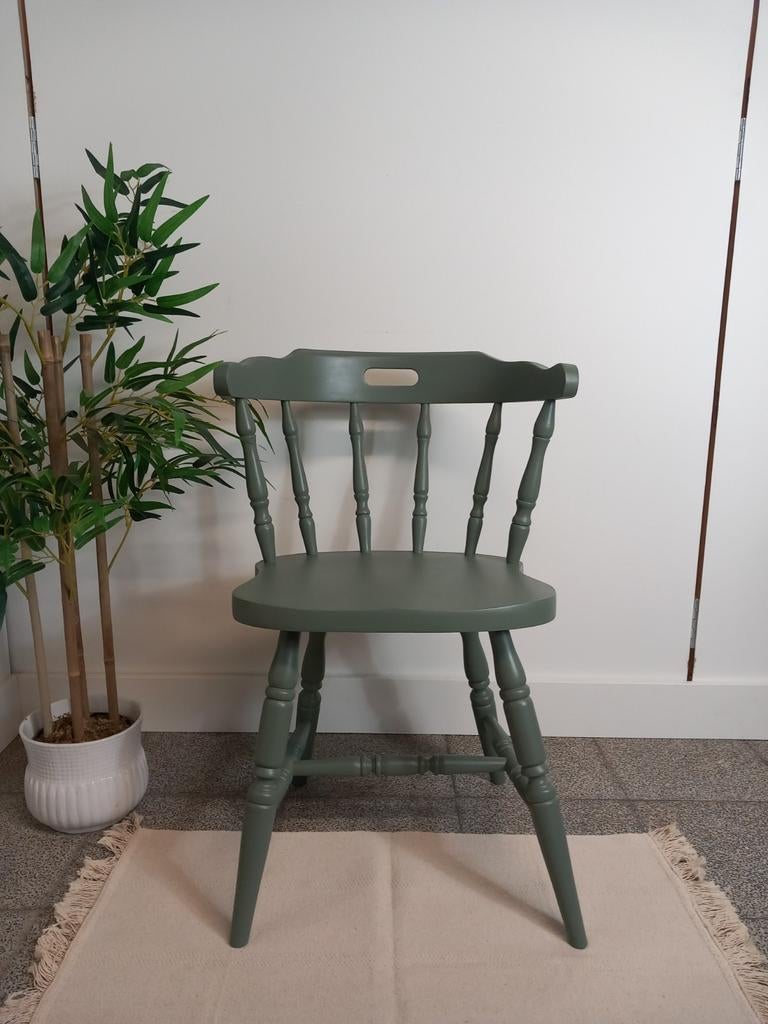 Cafestoel in een mooi groene kleur, Ophalen, Hout
