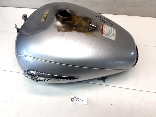 VL125 1999 - 2009 Suzuki Benzinetank D1-55714