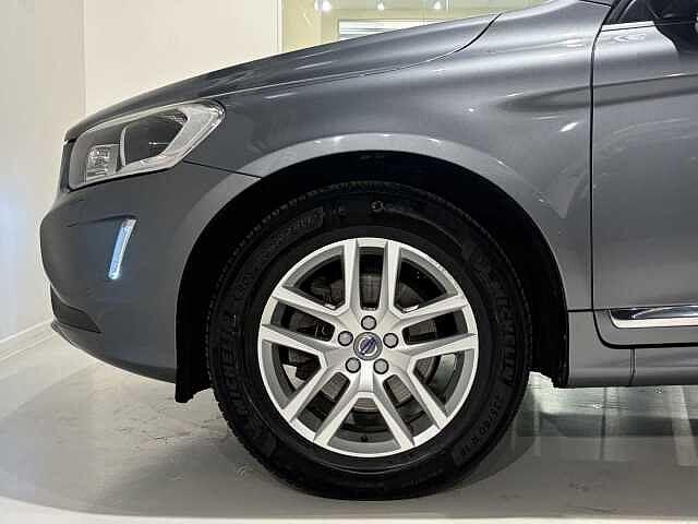 Volvo XC60 D3 Summum Automaat + trekhaak, Autos, Argent ou Gris, Achat, Entreprise, Automatique