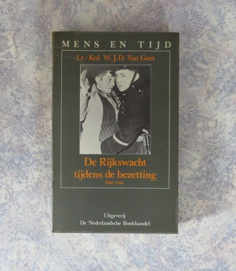 Rijkswacht Politie 1940 1944 Orde Tucht Brigade Uniform Pet, Verzamelen, Verzenden, Rijkswacht, Boek of Tijdschrift