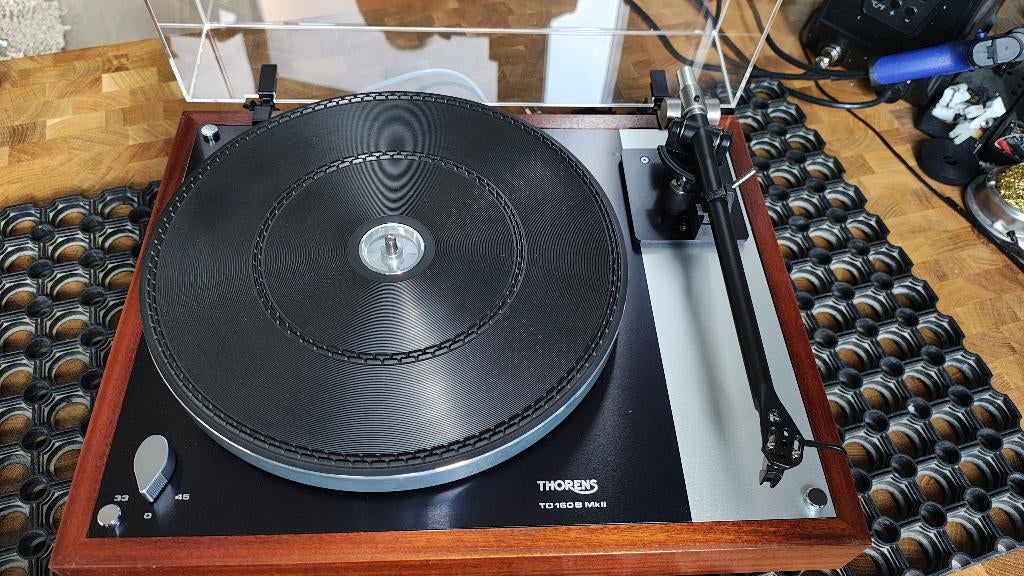 Thorens TD160B MkII avec bras de lecture Rega, Enlèvement, Comme neuf, Tourne-disque, Thorens