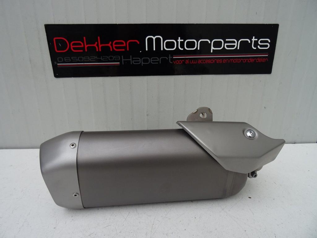 Originele Uitlaat / Demper Yamaha YZF R1 2015-2016-2017-2025, Motoren, -, -, Nieuw, Ophalen of Verzenden