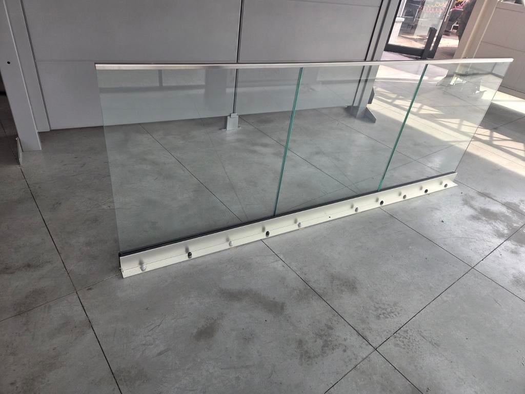 Glazen balustrade, Ophalen, Zo goed als nieuw, Overige metalen