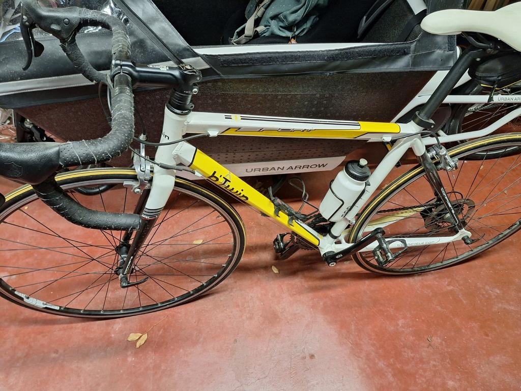 Btwin koersfiets maat 54, Fietsen en Brommers, Fietsen | Racefietsen, Ophalen