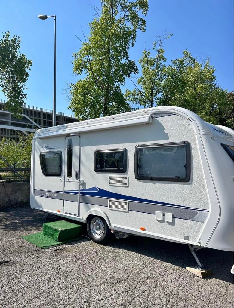 Caravane hobby 2011, Caravanes & Camping, Caravanes, Particulier, Auvent, Hobby