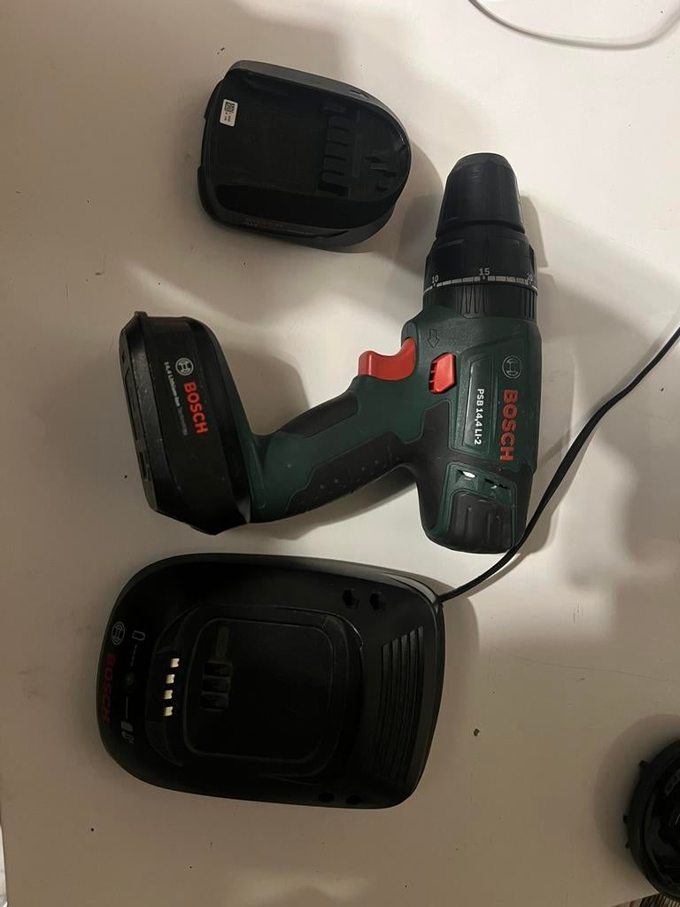 Foreuse Bosh, Bricolage & Construction, Enlèvement, Utilisé