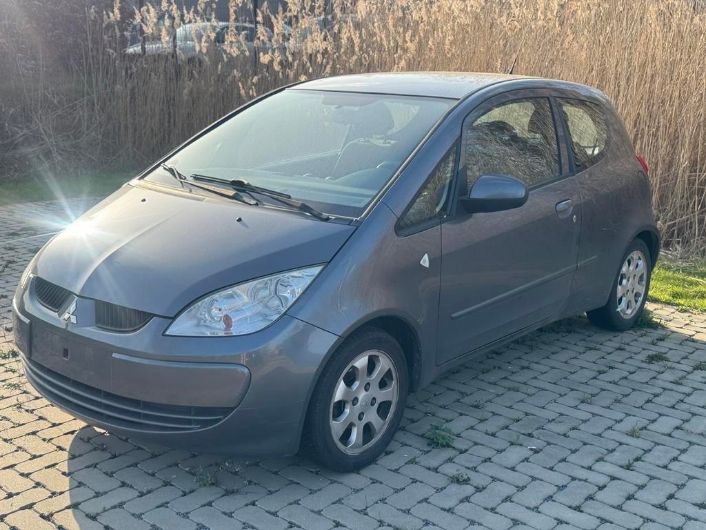Mitsubishi Colt 1.3i Benzine 2008 Automaat Airco Ruilen, Auto's, Stof, Zwart, 4 cilinders, Colt