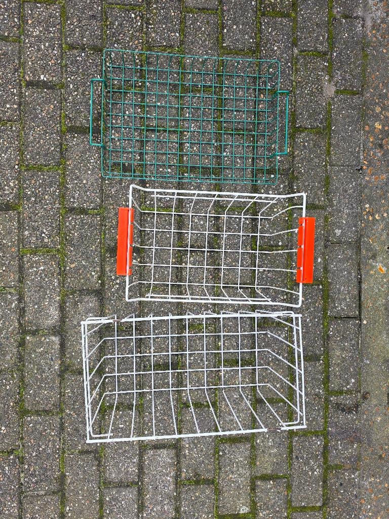 gratis - ijzeren manden, Huis en Inrichting, Woonaccessoires | Schalen en Manden, Ophalen, Rechthoekig, Overige materialen