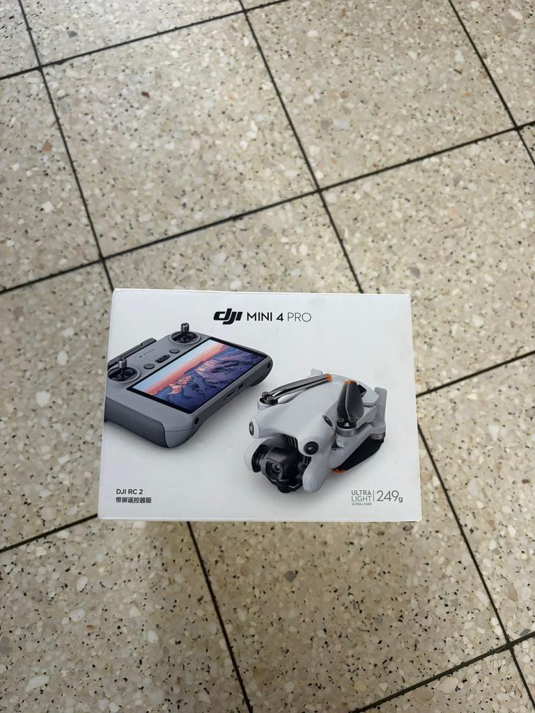 Dji mini 4 pro, Audio, Tv en Foto, Drones, Ophalen of Verzenden, Zo goed als nieuw, DJI
