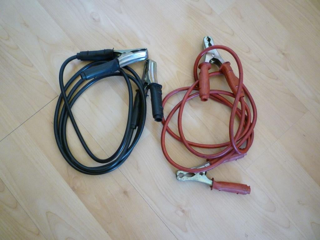 Câbles de recharge de batterie, Enlèvement ou Envoi