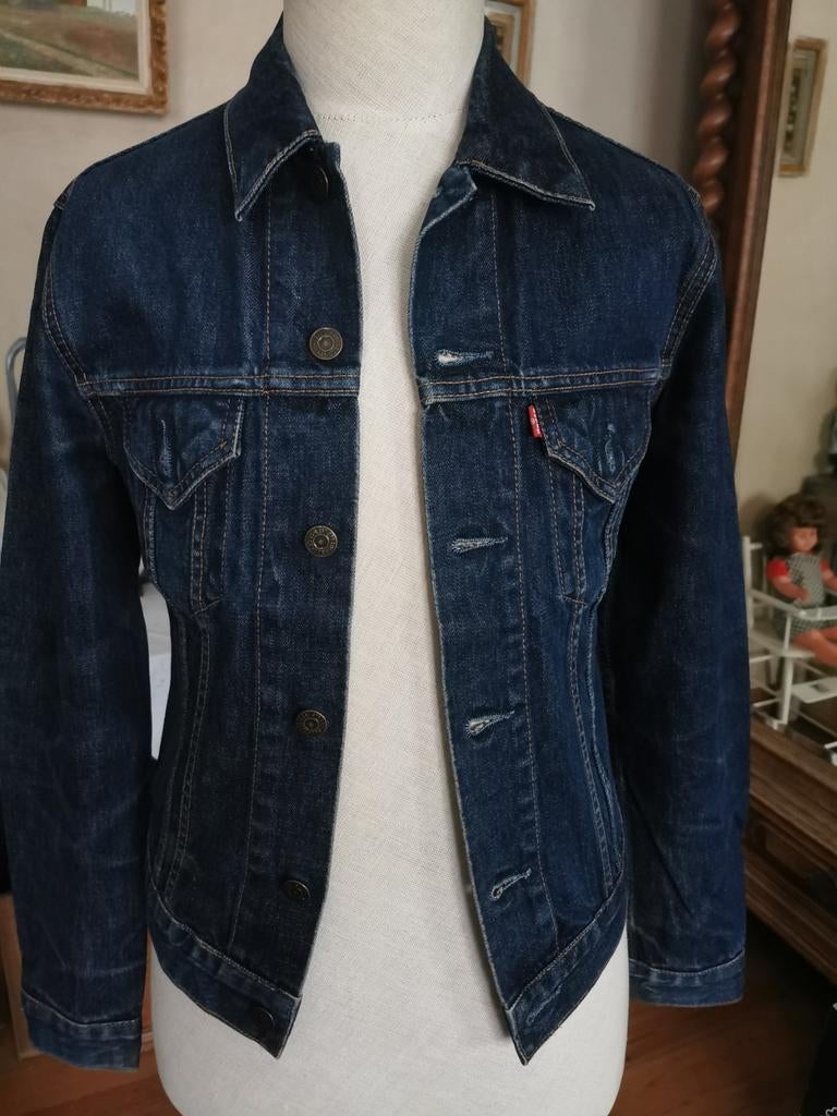 Heel mooi dames jeans jasje van Levi's, Ophalen