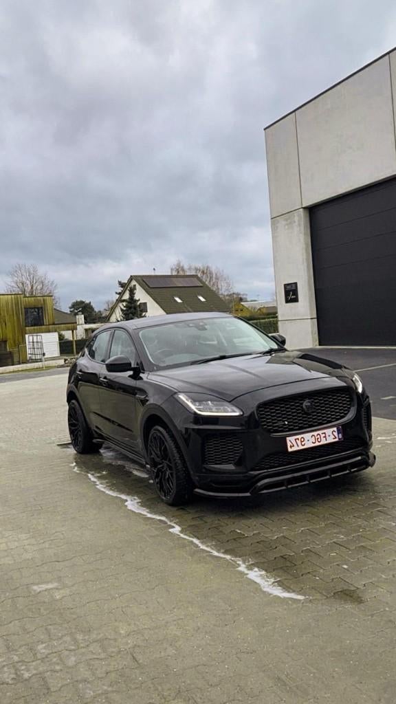 Jaguar E pace 2.0D AWD, Maxton body kit, Groot onderhoud ok, Automaat, 4 zetels, Stof, Zwart