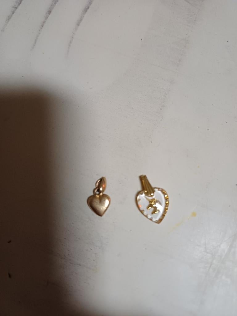 Lot de 2 pendentifs styles différents mais complémentaire, Handtassen en Accessoires, Oorbellen, Zo goed als nieuw, Glas, Ophalen of Verzenden